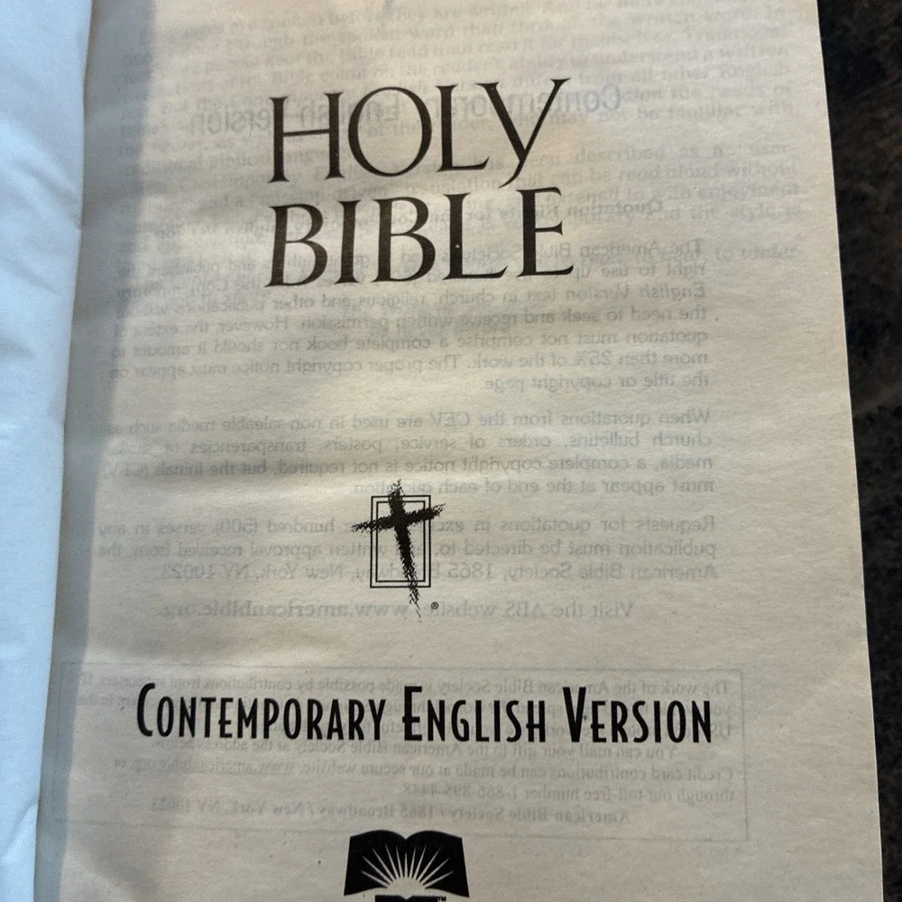 Vtg 1995 christian womens job corps holy bible contemporary english version WMU